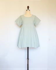 :: SAMPLE SALE :: WEEKEND Dress